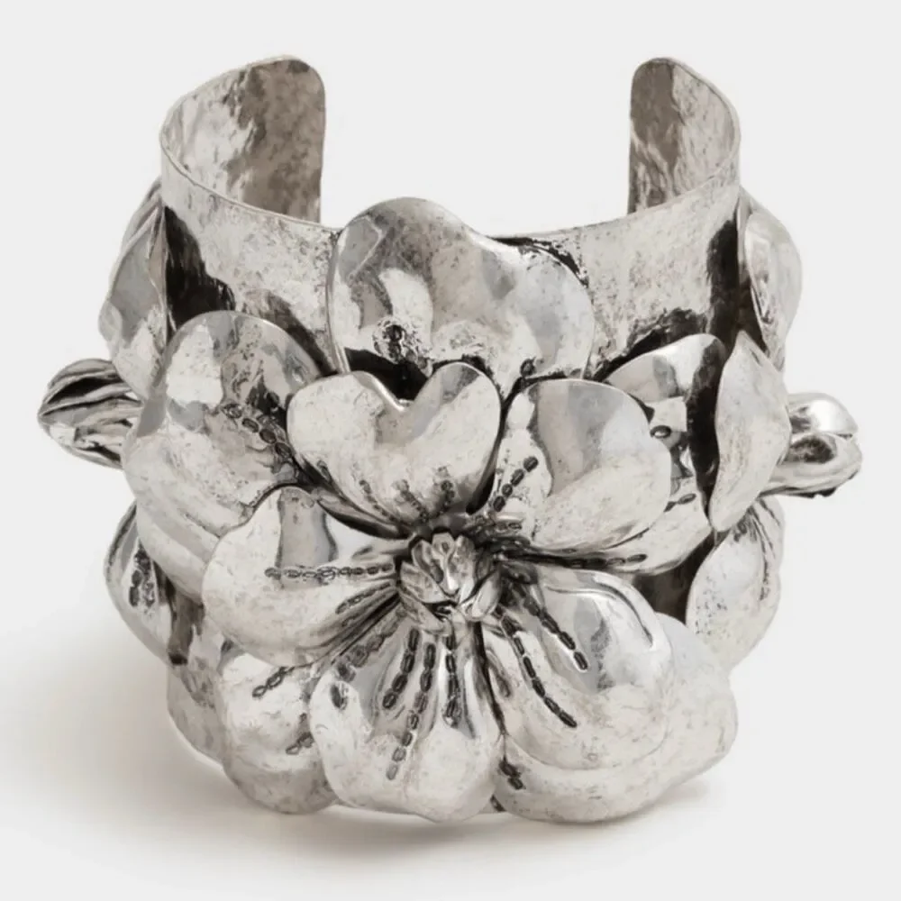 New Gorgeous Piper K Silver Bold Floral Big Flower Wide Cuff Statement Bracelet